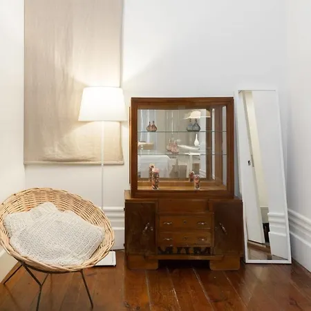 Guestready - Ayres W Balcony Garden Apartment *