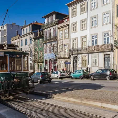 Guestready - Ayres W Balcony Garden * Porto